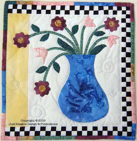 jazzy border vase